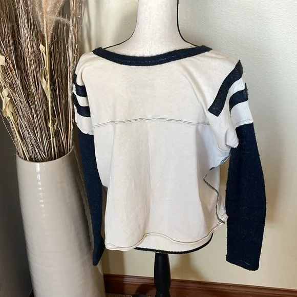 Free People Nordic Compass Top Arrow Knit Long Sleeve Oversized Tee Boho Size XS - Picture 9 of 13